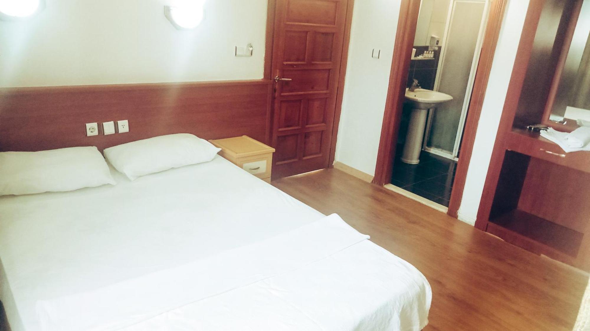 London House Hotel Kemer Zimmer foto